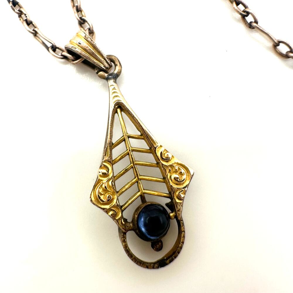 Antique Victorian Edwardian gold filled chain blue glass pendant necklace